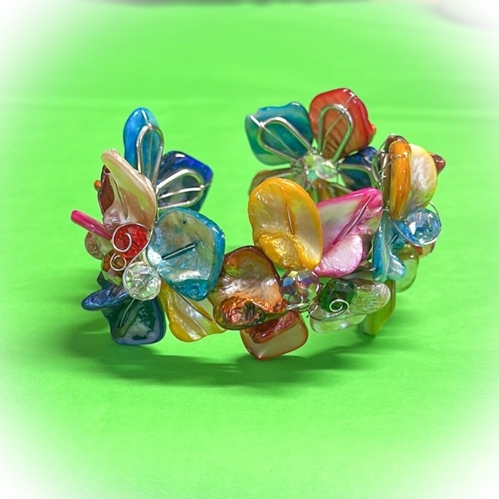 💕Beautiful Handmade Flower Bracelet Shells💕